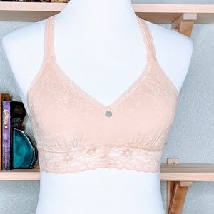 Dkny Intimates & Sleepwear - DKNY sz S nude lace racer back bra EUC Dkny Intimates & Sleepwear - DKNY sz S nude lace racer back bra EUC